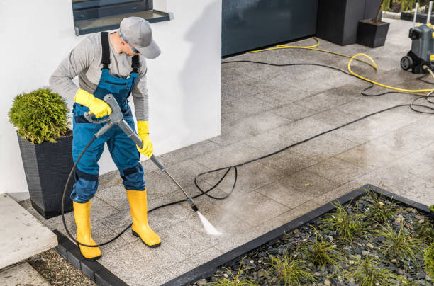 Best Garage Pressure Washing  in Winston, OR